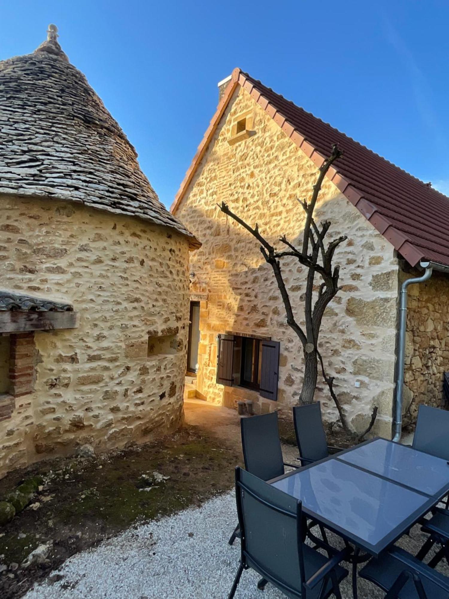 Villa Domaine De La Source à Castels Extérieur photo