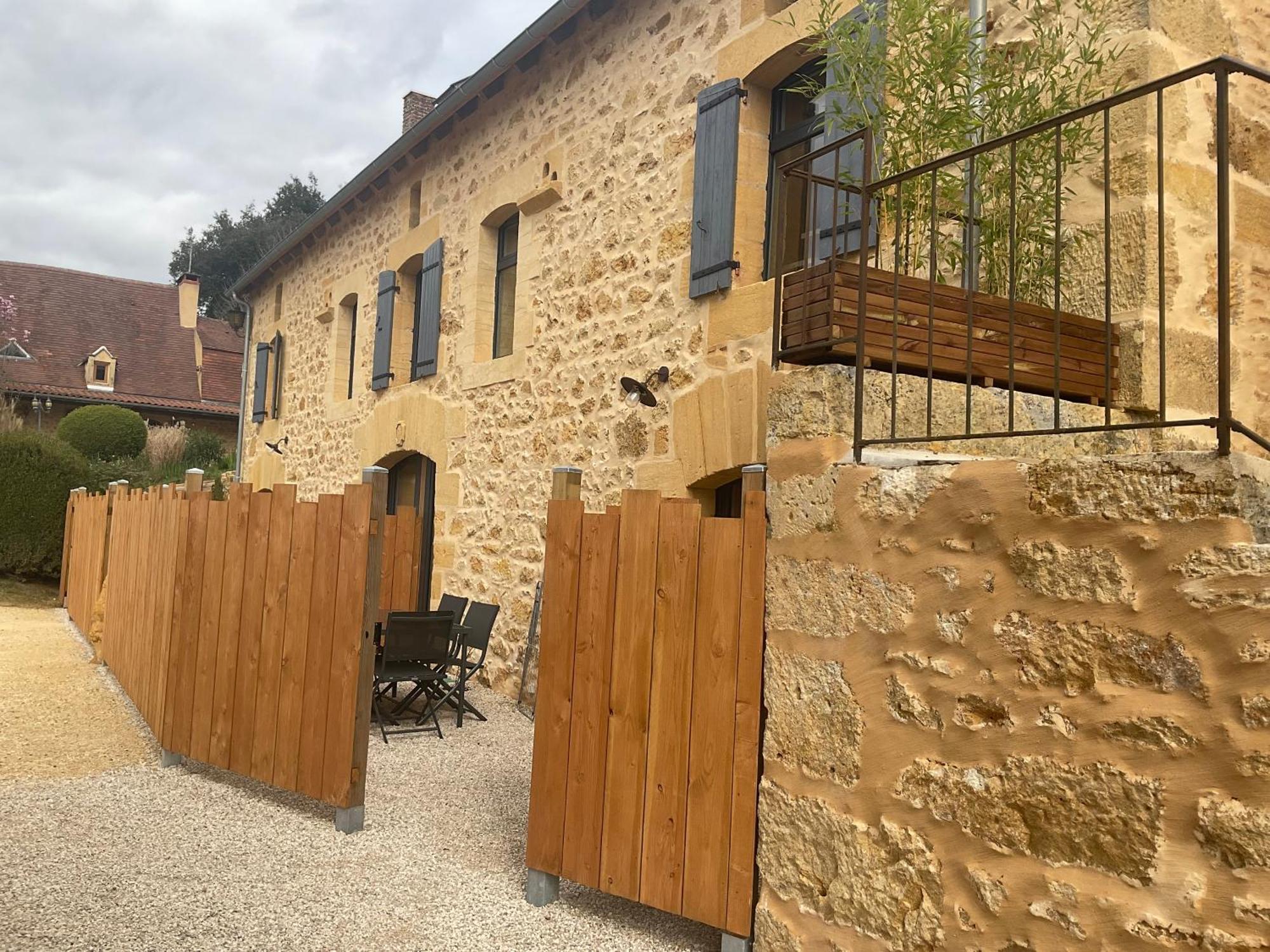 Villa Domaine De La Source à Castels Extérieur photo